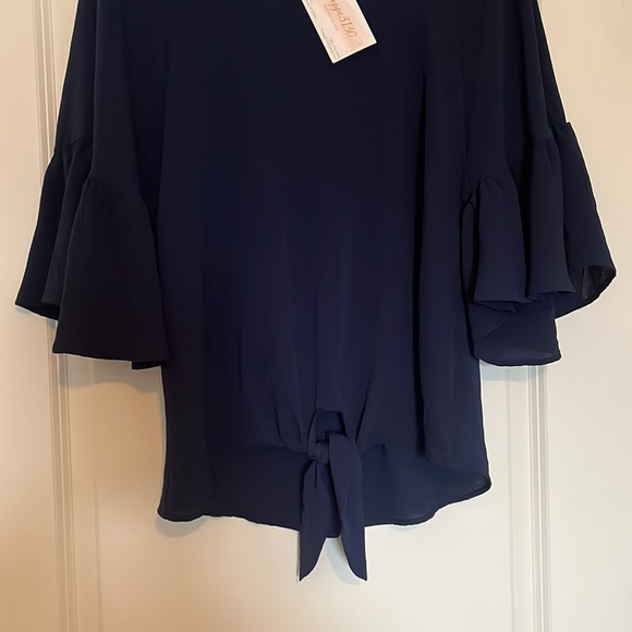 Free as a Bird | Navy ruffle flared sleeve top - Picture 3 of 4